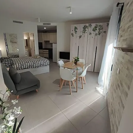Nuevo Estudio Con Parking Gratis Appartement Málaga
